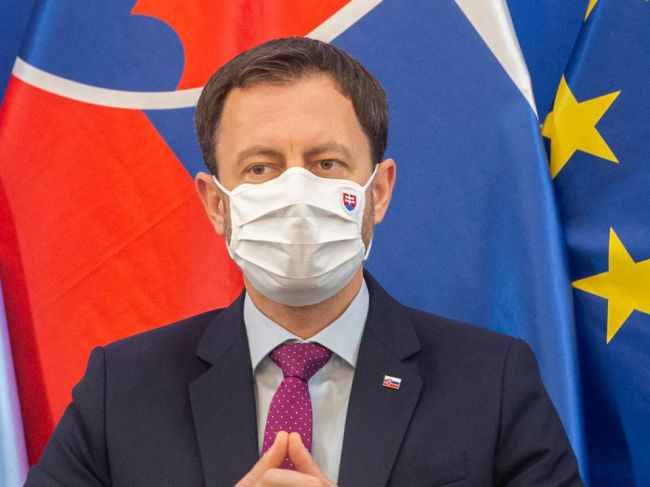 Premiér: Vakcína prináša mestám slobodu