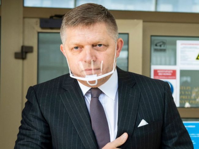 Fico na polícii vypovedal k odcudzeniu 50.000 eur a zlatých mincí