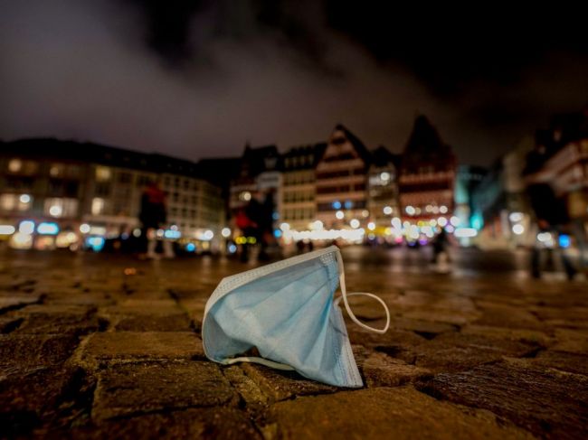 Týždňová incidencia v Nemecku je najvyššia od začiatku pandémie