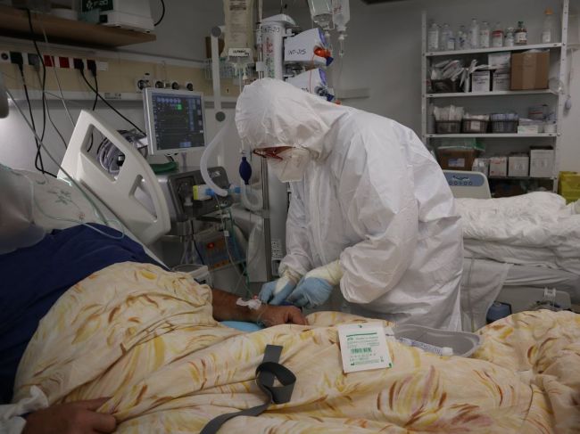 COVID-19 na Slovensku: Pribudli tisíce nakazených a 40 obetí