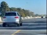 Vodiči na D1 jazdili v strednom pruhu, polícia im udelila pokutu