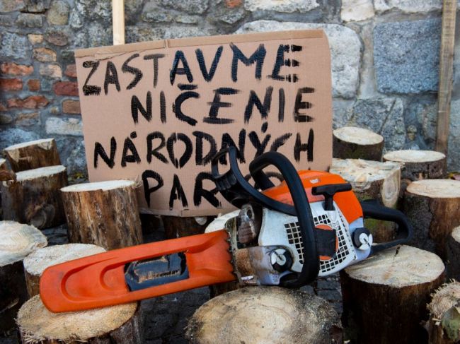 Pred NRSR sa stretli zástancovia aj odporcovia reformy národných parkov