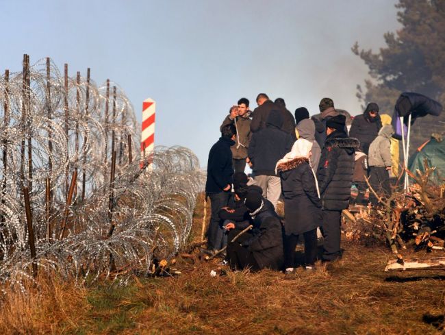 Ukrajina: Migranti z Poľska sa môžu pokúsiť prekročiť ukrajinské hranice