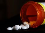 Johnson & Johnson nemusí zaplatiť pokutu za opioidovú krízu, rozhodol súd