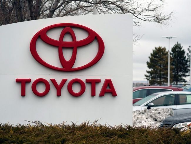 Toyota: Veľké časti sveta nie sú pripravené na autá s nulovými emisiami