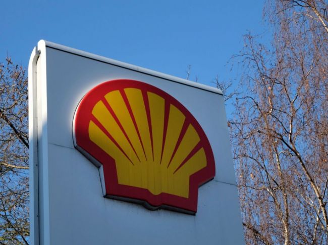 Holandskú vládu "nepríjemne prekvapil" plán Shell na sťahovanie do Británie