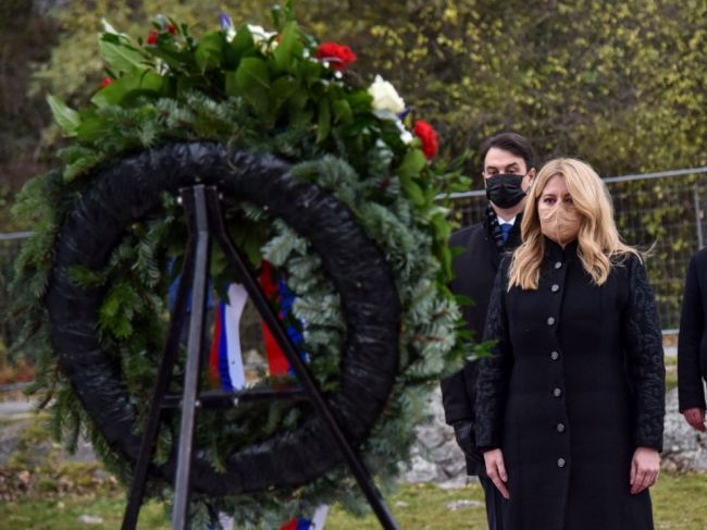 Prezidentka sa pri Bráne slobody poďakovala všetkým aktérom Nežnej revolúcie