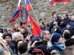 Polícia počas protestov v Bratislave obmedzila na osobnej slobode deväť osôb