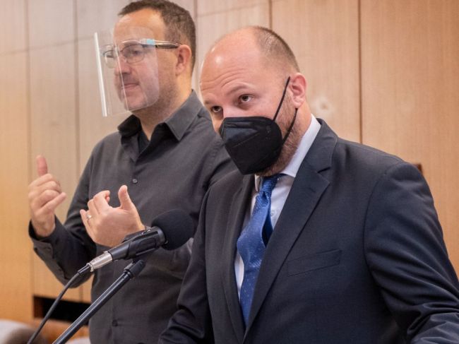 Naď: Ozbrojené sily vyčlenia na boj s pandémiou 400 vojakov po celom Slovensku