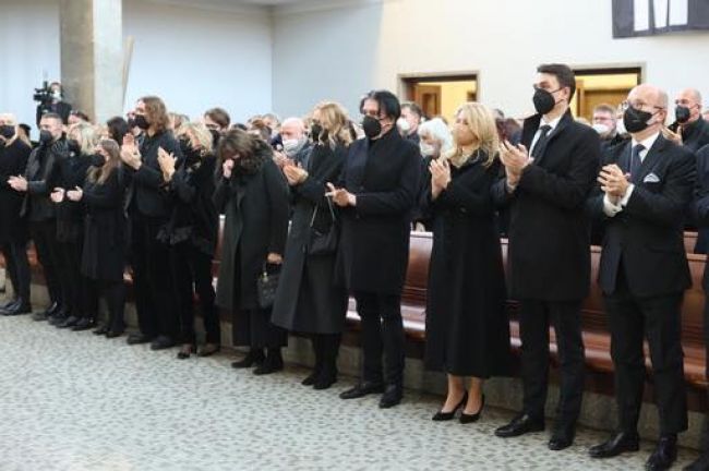 Čaputová: Naposledy sme zatlieskali Mekymu Žbirkovi, ďakujem za každú skladbu