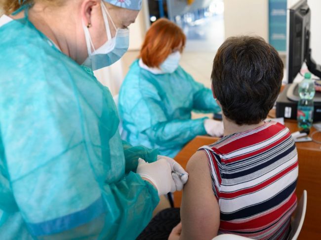 Nitrianska radnica hovorí o extrémnom záujme o očkovanie