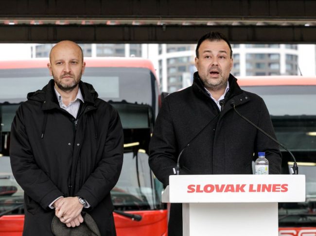 Slovak Lines tvrdí, že prechod vodičov do Arrivy neblokuje, ponúka BSK pomoc