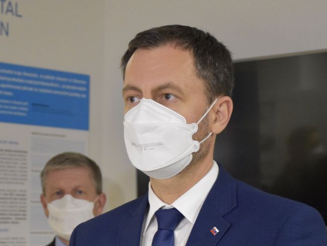 Heger nepripúšťa hazard so životmi Slovákov, zvažuje lockdown pre všetkých