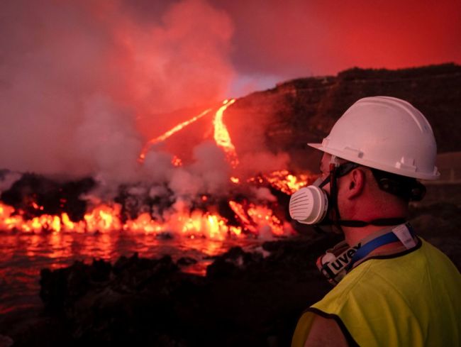 Ľuďom z troch sídel na ostrove La Palma nariadili, aby zostali doma