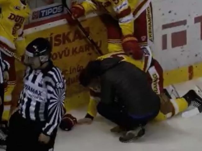 Video: Brankár Spišskej Novej Vsi brutálne napadol mládežníckeho reprezentanta