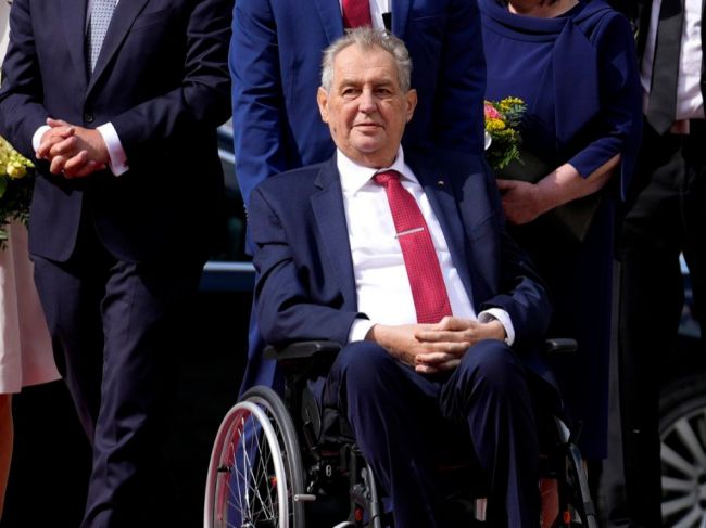Zemana vo štvrtok prepustia z nemocnice