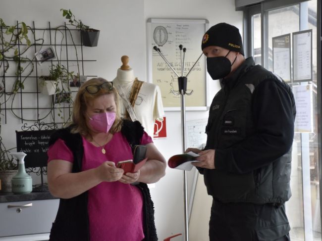 Advokáti budú pomáhať hygienikom s vymáhaním opatrení