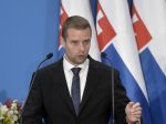 Klus: Extrémisti šíria nenávisť a polarizujú spoločnosť, i v online priestore