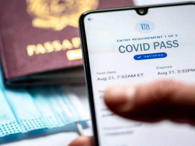 Európska komisia chce zmeniť dobu platnosti Covidpasu po zaočkovaní