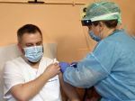 Za očkovanie budú ľudí odmeňovať. Vo vakcinačnom centre získate vstupenky aj poukážky