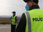Polícia kontrolovala dodržiavanie opatrení, uložila aj pokuty