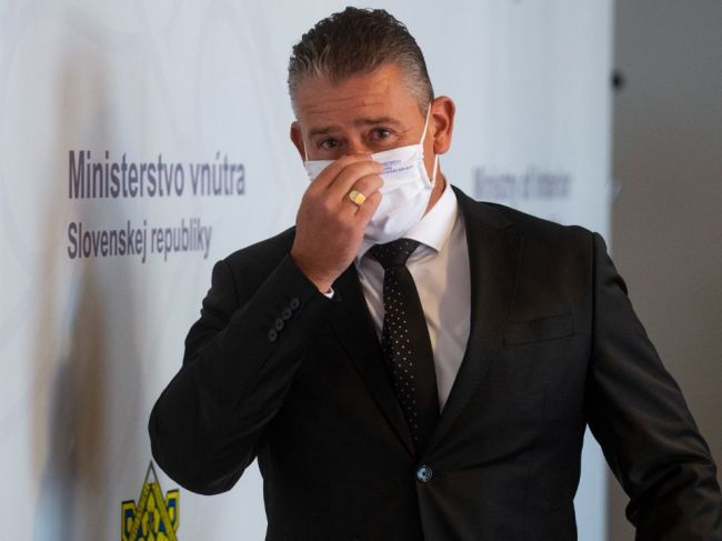 Pri výbere prezidenta Policajného zboru sa má posilniť vplyv ministra vnútra