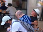 WHO vydalo z dôvodu šírenia variantu omikron usmernenie ohľadom cestovania