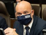 Gröhling: V školách sa prezenčne vzdeláva 80 percent žiakov
