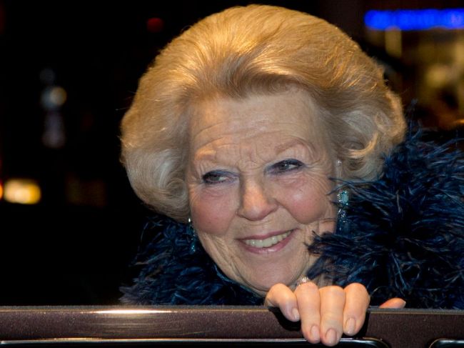 Bývalá holandská kráľovná Beatrix mala pozitívny test na koronavírus