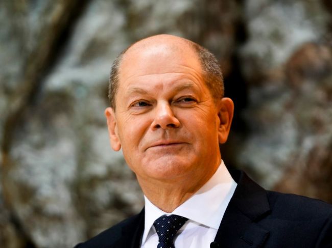 Nemecká strana Zelených schválila novú koalíciu na čele s kancelárom Scholzom