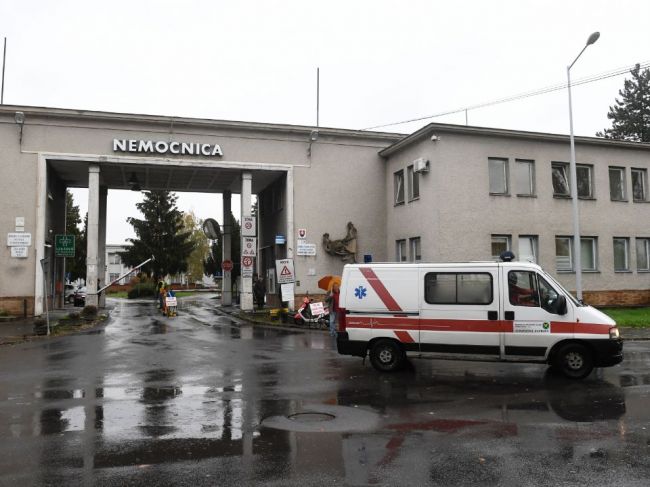 Jediný onkológ v okrese zostal práceneschopný, nemocnica situáciu rieši