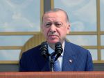 Erdogan: Sociálne médiá ohrozujú demokraciu