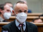Valášek za rozpočet nezahlasuje, kritizuje porušené sľuby