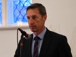 Slovensko nie je podľa Majerského pripravené na reformu nemocníc, SNS ju odmieta