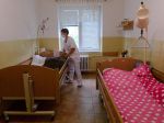 Pracovníci v zariadeniach sociálnych služieb dostanú odmeny