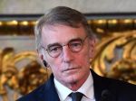 Castex: Vo Francúzsku bude už začiatkom roka 2022 dominantný variant omikron