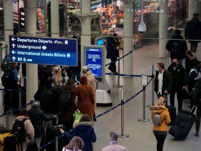 Nemecko zaradilo Britániu na zoznam krajín s vysokým rizikom nákazy covidom