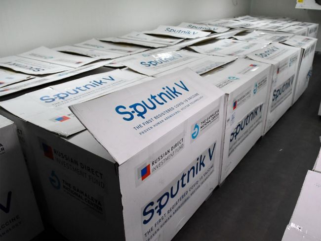 Kremeľ: WHO by mohla schváliť vakcínu Sputnik V v nadchádzajúcich mesiacoch