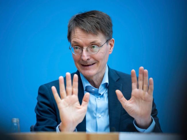Lauterbach: Nemecko nezavedie pred Vianocami lockdown