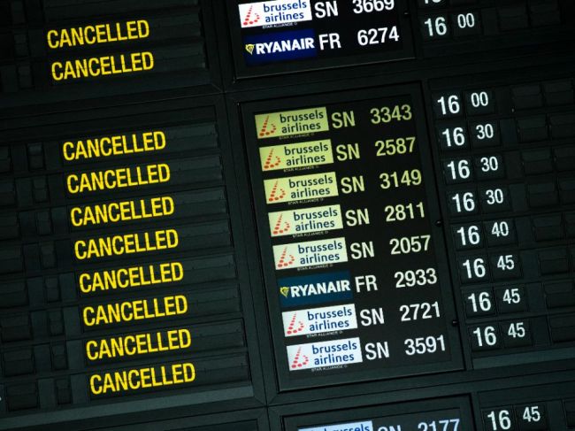 Belgické aerolínie museli pre štrajk zrušiť polovicu letov