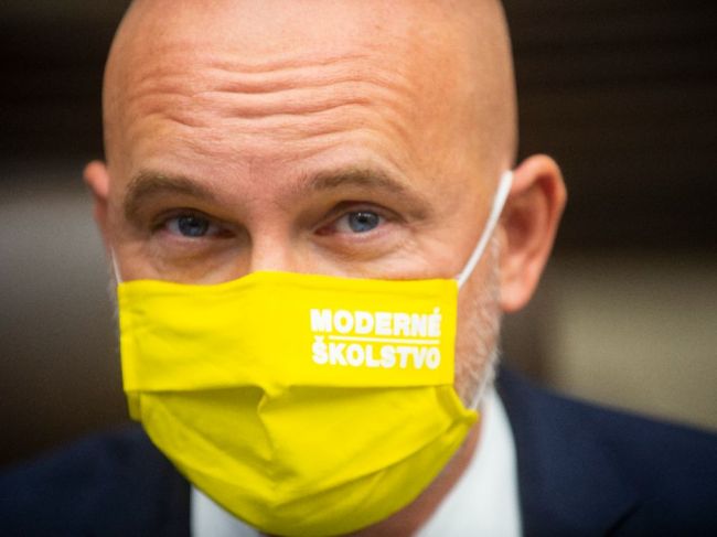 Gröhling praje učiteľom, žiakom aj rodičom cez Vianoce veľa pohody a pokoja