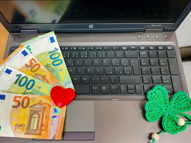 Polícia: Láska sa za peniaze kúpiť nedá