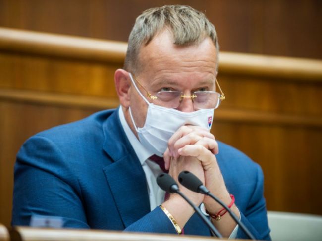 Kollár chce k téme referenda o skrátení volebného obdobia zvolať okrúhly stôl