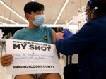 Americký FDA schválil dodatočnú dávku vakcíny od Pfizeru pre 12- až 15-ročných