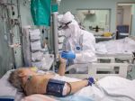 NCZI: Najviac hospitalizovaných pacientov je vo vekovej kategórii 65 rokov
