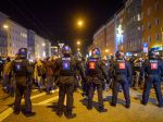 V Nemecku protestovali proti pandemickým opatreniam desaťtisíce ľudí