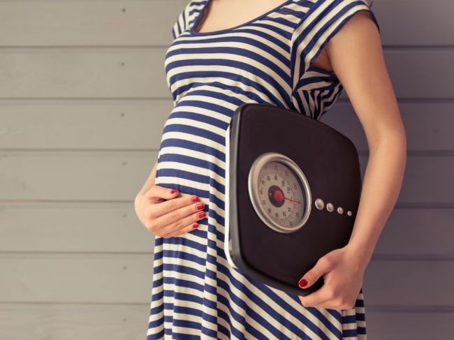 Priberanie v tehotenstve: Koľko kíl navyše je ešte v norme a čo hrozí pri prekročení?