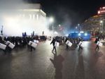 Kazachstan požiadal o pomoc pri zvládnutí nepokojov alianciu vedenú Ruskom