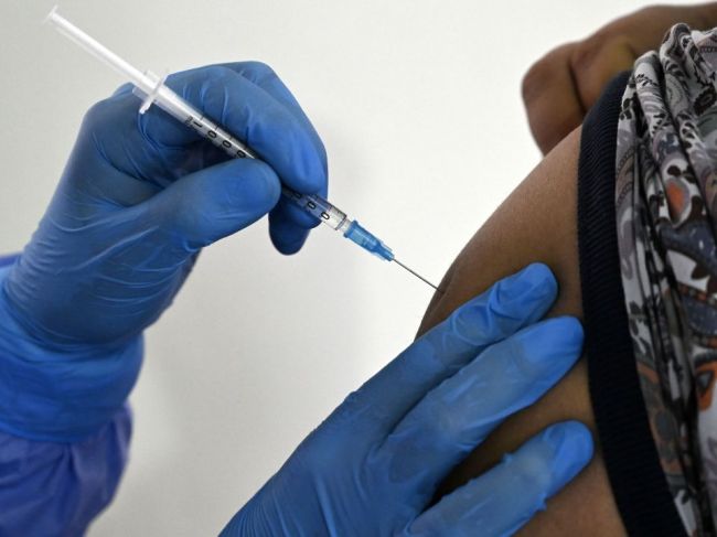 ŠÚKL eviduje 10.040 hlásených podozrení na nežiaduce účinky vakcín