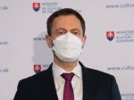 Premiér prosí ľudí o zodpovednosť, aj keď sa niektoré opatrenia uvoľňujú
